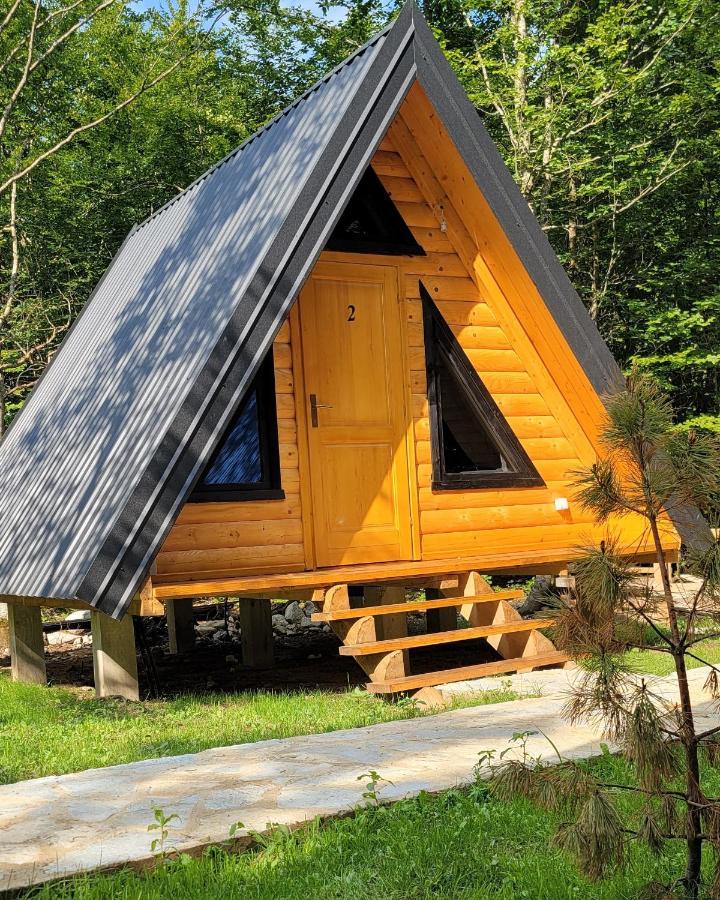 Wildbeauty Grebaje Villa Vusanje Luaran gambar